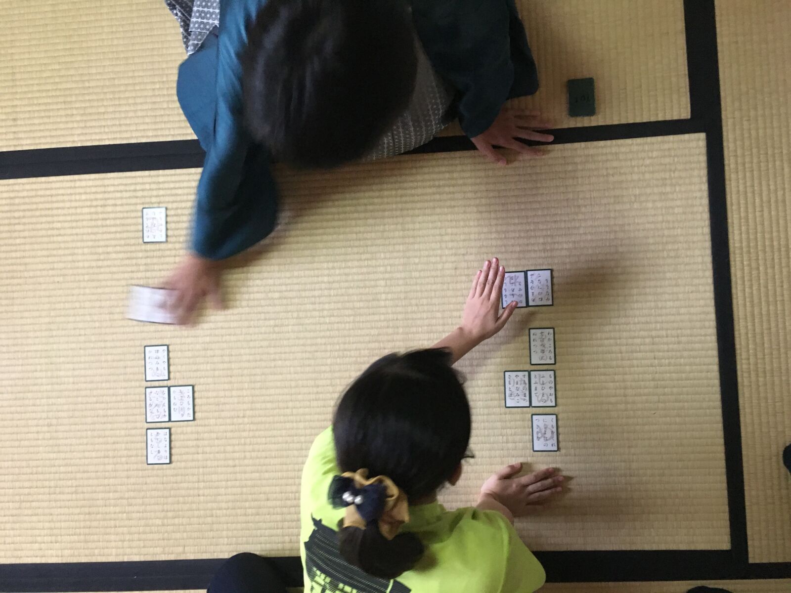 かるたの聖地・近江神宮で競技かるた体験 ～袴体験・神楽殿正式参拝オプション付き～