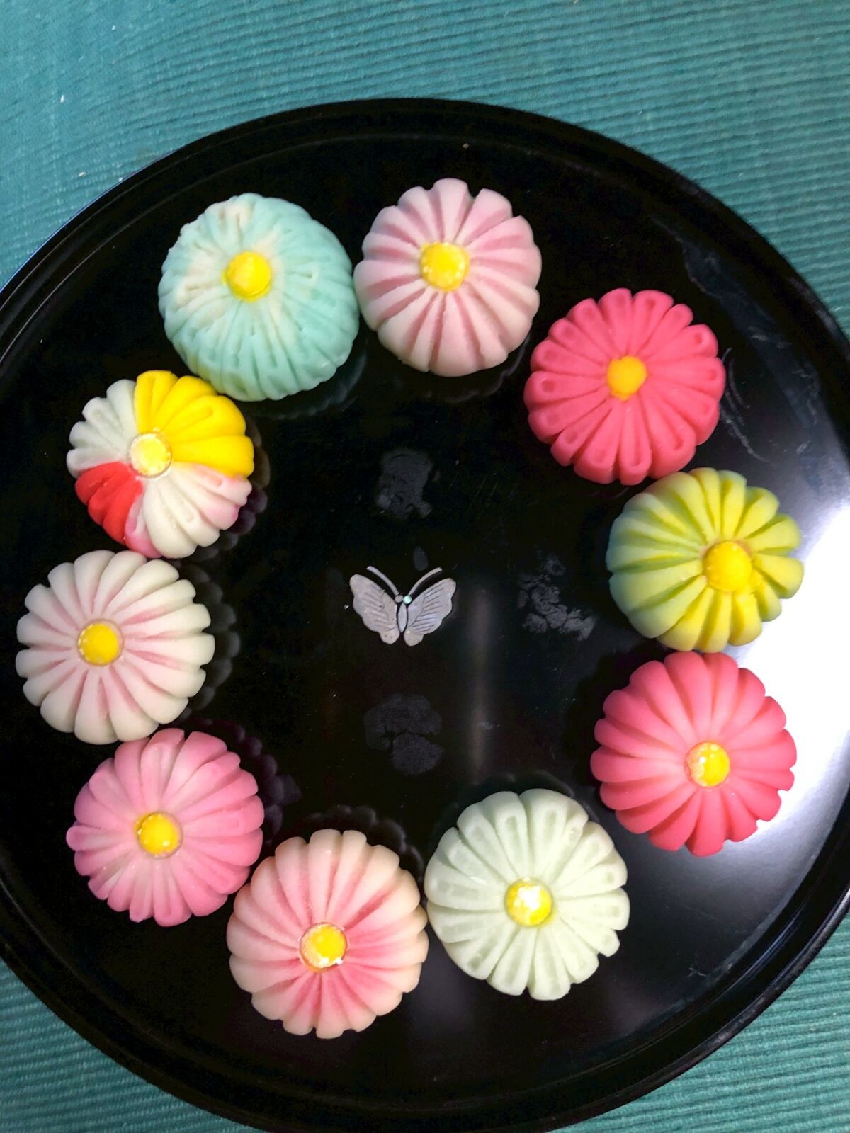 江戸文化初期創業の老舗和菓子店で和菓子作り体験